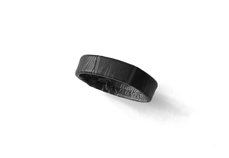 18mm lug for watchband - black leather croco