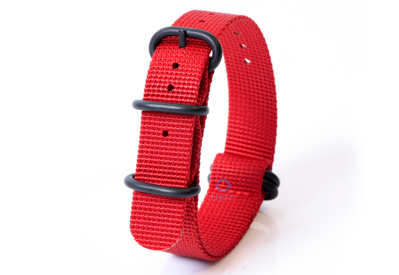 Watchstrap nylon 18mm red