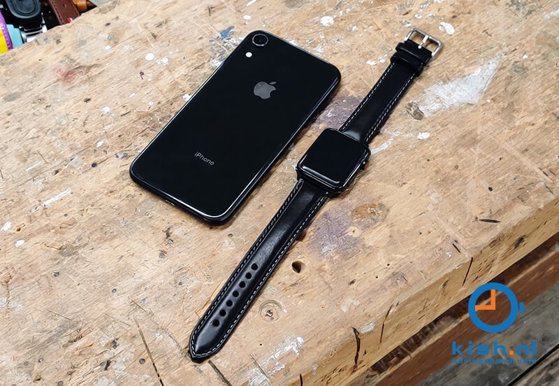 Extra lange Apple Watch bandje zwart leer (XXL) - 42/44/45mm