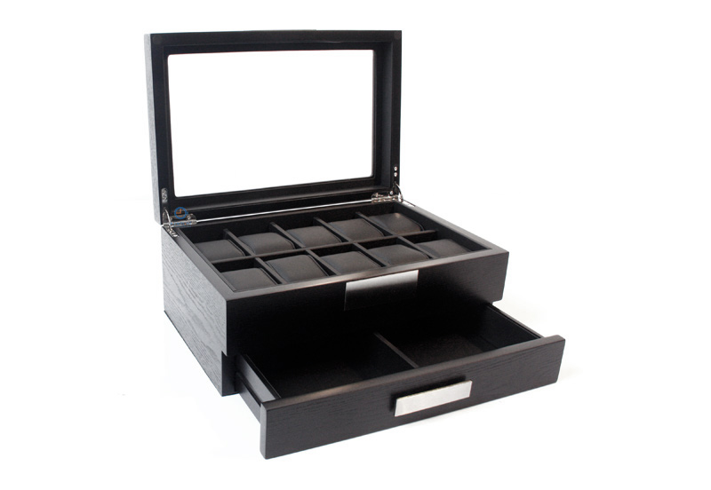 Design watchbox with drawer for accessoires