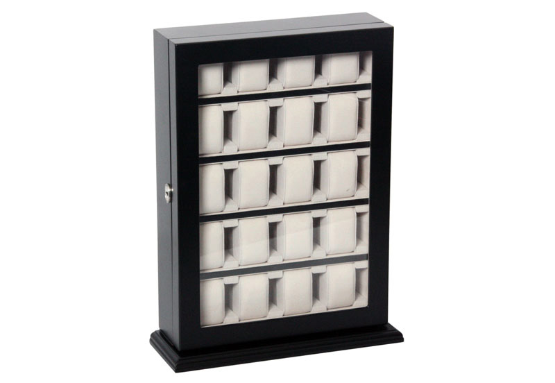 Wooden watchshowcase for 20 watches
