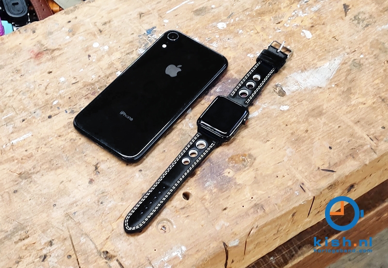 Apple Watch bandje racing zwart met wit stiksel - 42/44/45mm